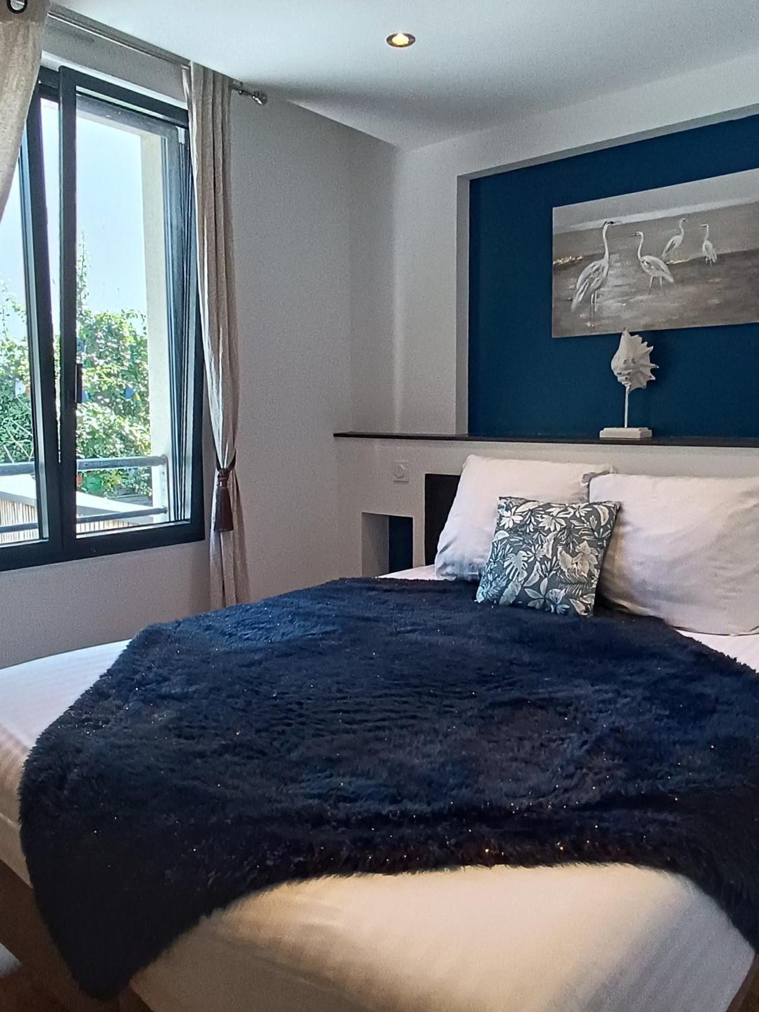 Les Suites De Bougainville Concarneau Δωμάτιο φωτογραφία